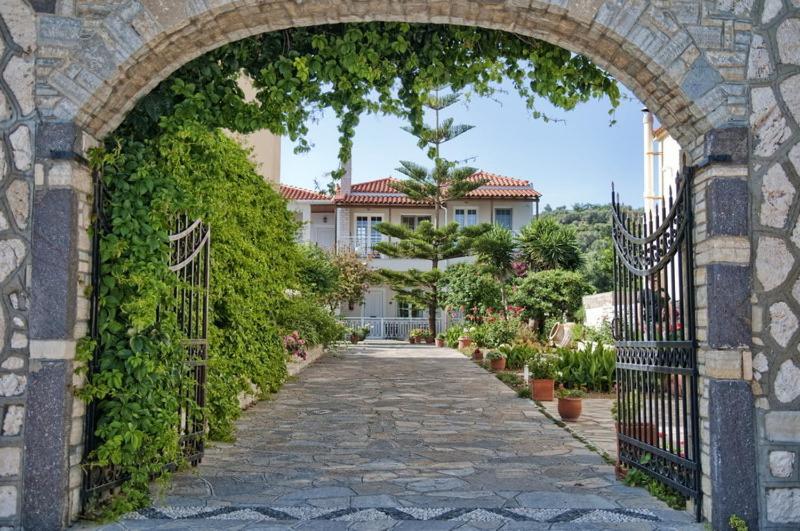 Samos Apartments Kampos Marathokampou Kültér fotó